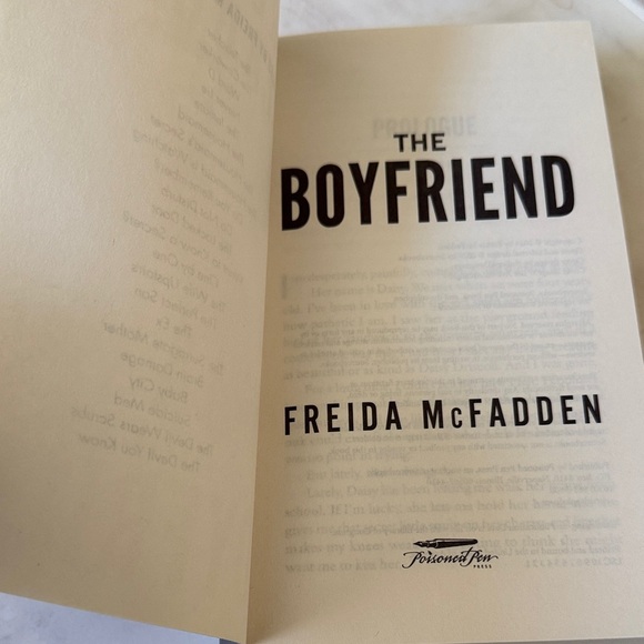 The Boyfriend by Freida Mcfadden - Picture 4 of 5
